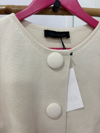 Cárdigan Zara botones forrados talla única