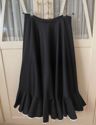 Falda de baile negra
