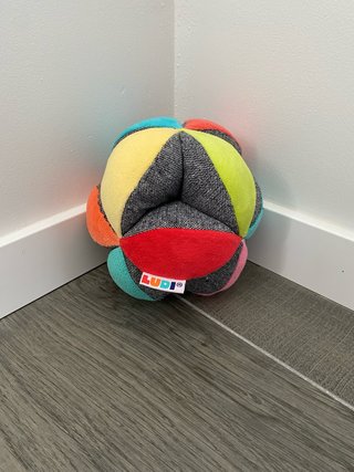 Pelota sonajero Ludi bebé