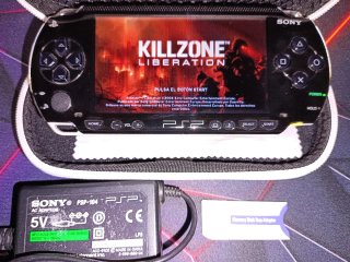 PSP Sony PlayStation IMPOLUTA Cargador original ++