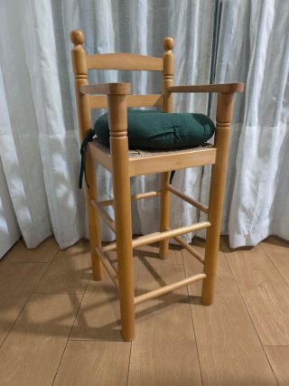 Trona de Madera