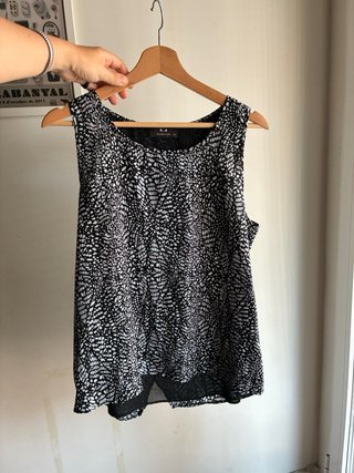 Blusa de tirantes estampada
