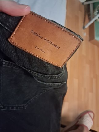 Pantalón  vaquero corto negro
