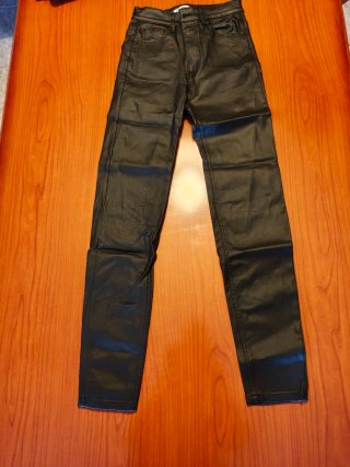 Pantalones Negros Pull&Bear Talla 36