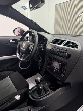 SEAT Leon cupra R edition Aero
