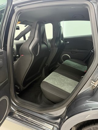 SEAT Leon cupra R edition Aero