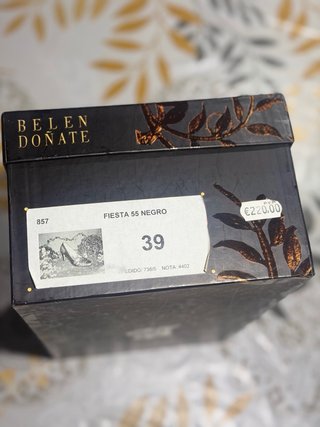 Zapatos fiesta Belen Doñate negros talla 39