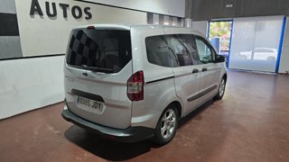 Ford Tourneo Courier 2015