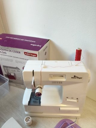 Máquina de Coser Dulce Hogar Zig Zag