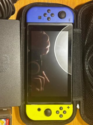 Nintendo Switch con Mando Pro y Accesorios