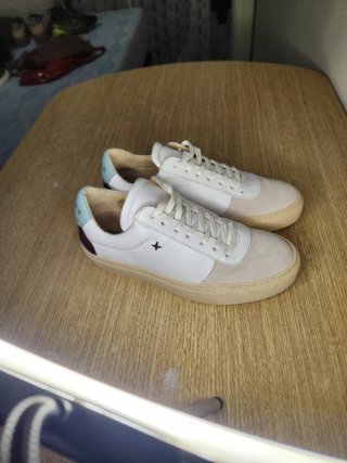 Zapatillas casuales de piel NEWLAB (Talla 37)