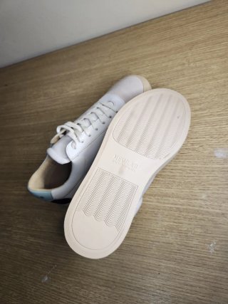 Zapatillas casuales de piel NEWLAB (Talla 37)