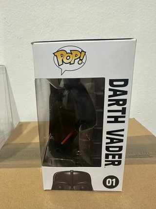 Funko Pop! Star Wars Darth Vader 01