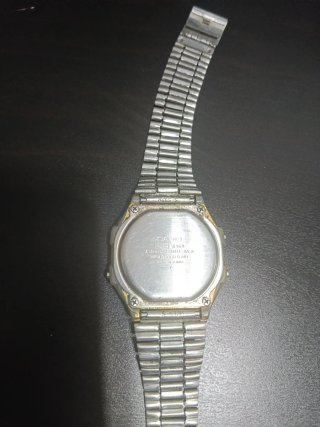 Reloj Casio Dorado