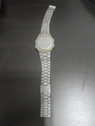 Reloj Casio Dorado