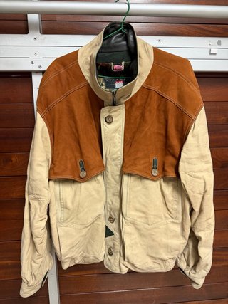 Cazadora de Piel Beige y Marrón
