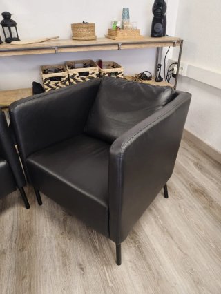 2 Sillones IKEA Ekerö Piel Negros