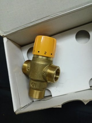 Miscelatore termostatico solare 3/4