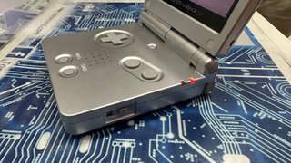 Nintendo Game Boy Advance SP Plata