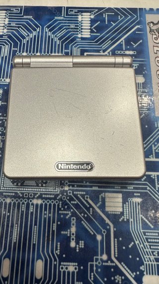 Nintendo Game Boy Advance SP Plata