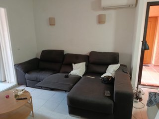 Sofá eléctrico reclinable gris oscuro – Cómodo