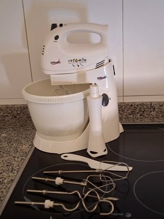 Batidora amasadora Bifinett con accesorios