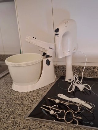 Batidora amasadora Bifinett con accesorios