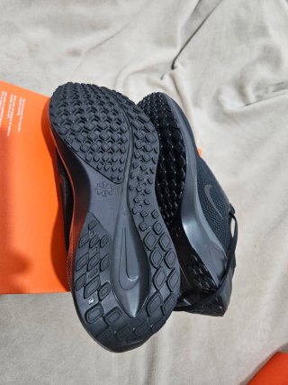 Nike Pegasus Zoom Hombre Negro/Negro