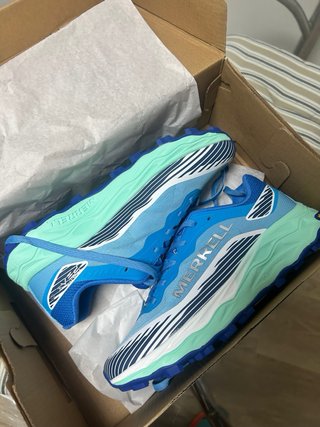 Vendo zapatillas de trail running Merrell Agility
