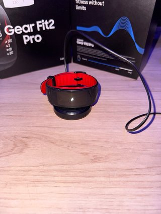 Samsung Gear Fit2 Pro Smartwatch Rojo