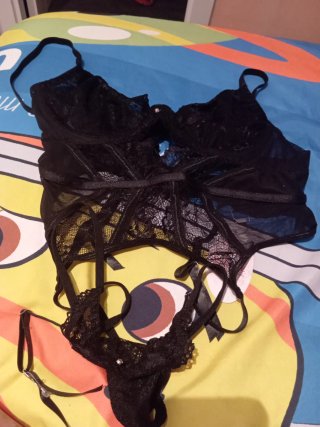 Body de encaje negro