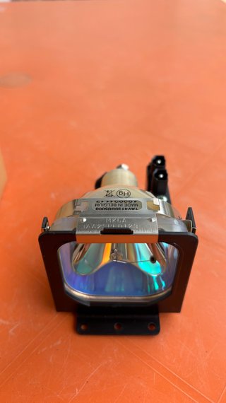 Lámpara Proyector Sanyo POA-LMP31