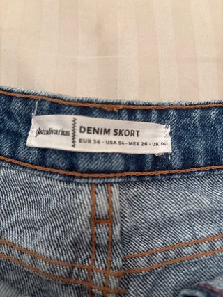 Falda pantalón vaquera desgastada T.36