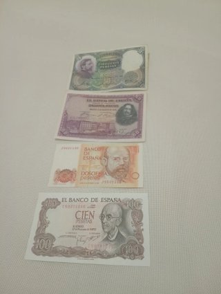 Lote 4 Billetes Pesetas España