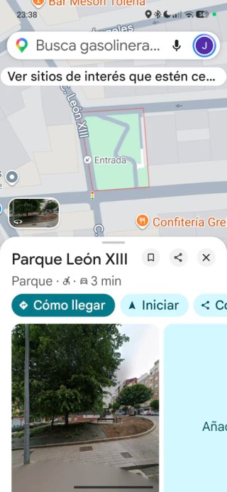 Plaza de garaje + trastero+ taller de moto.