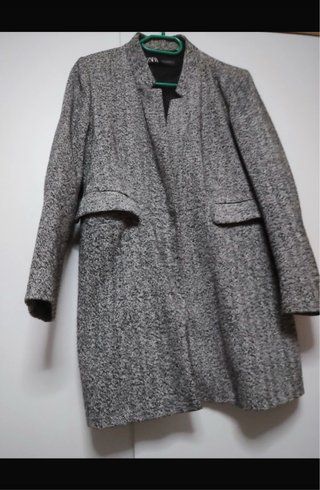Abrigo Zara Gris