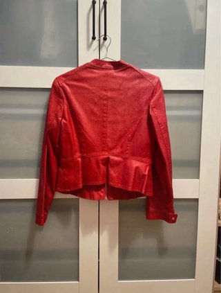 Chaqueta roja cuero Mayoral