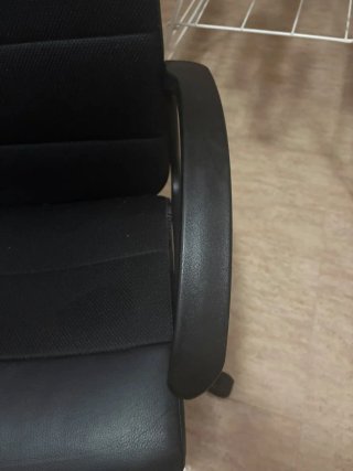 Silla de escritorio negra