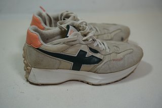 Zapatillas Tamaris Fashletics