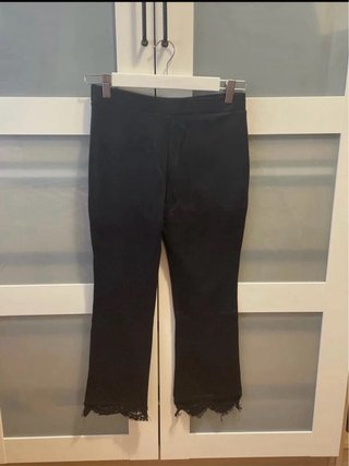 Capris Desigual Negros con Encaje