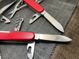 Conjunto de 3 Canivetes Victorinox