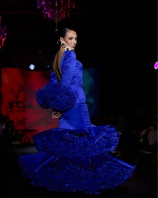 Traje de flamenca azul