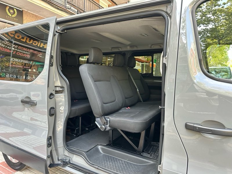 Renault Trafic PASSENGER Combi 9 1.6 dCi TT Energy 2017, foto 41