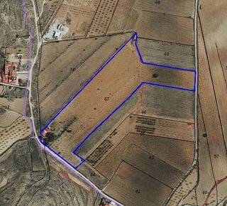 Terreno en venta en Pinós