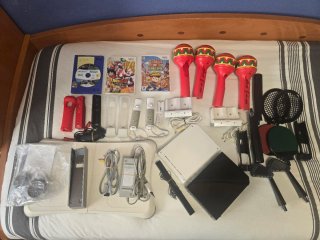 Lote Consolas Nintendo Wii, juegos y Accesorios