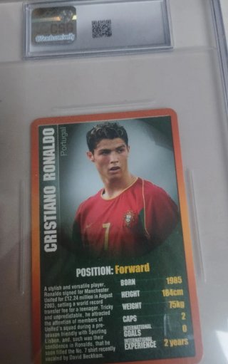 Cromo Cristiano Ronaldo Rookie Euro 2004 CGC 8.5