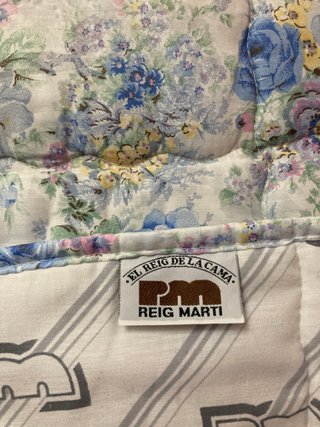 Edredón Acolchado con Motivos Florales