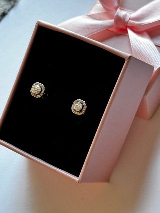 Pendientes con Piedras Brillantes
