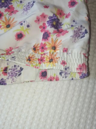 Chaqueta floral H&M bebé 18-24 meses