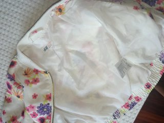Chaqueta floral H&M bebé 18-24 meses